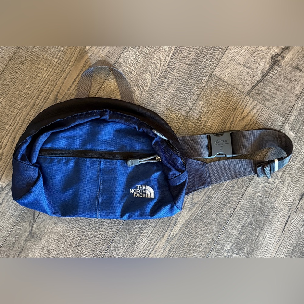 The North Face Navy Blue Waist Pack with Gray Strap Unisex